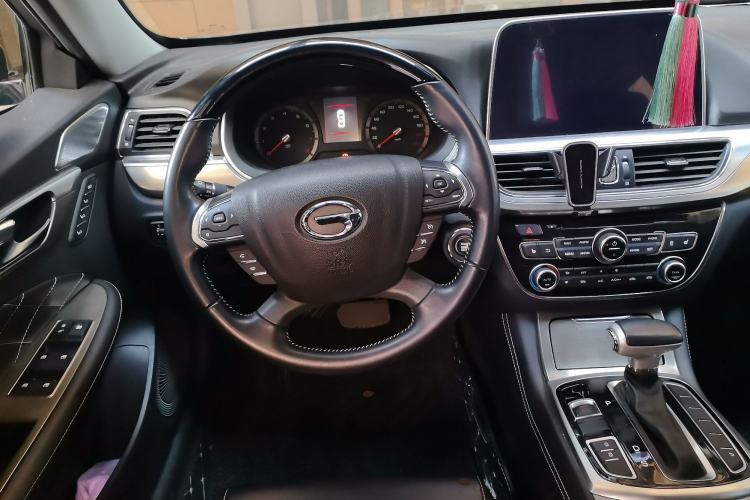 TDK.VehicleDetails.img