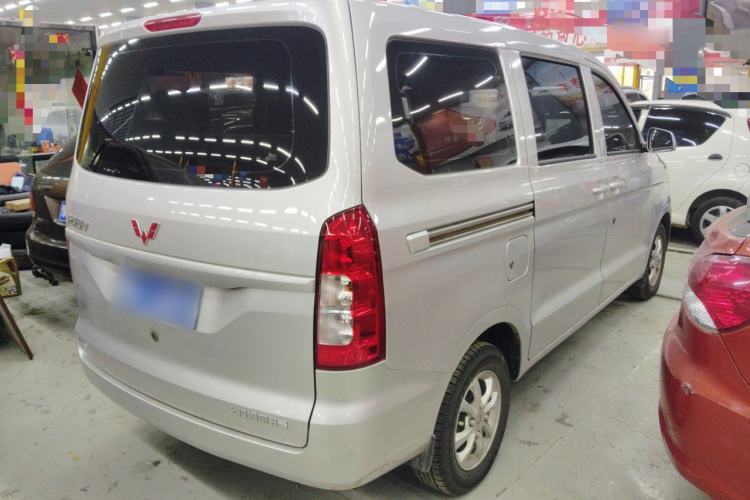 Used Wuling Hongguang V 2022 1.5L Enjoy Edition Electric-Powered LAR

