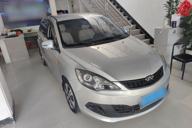 Used Chery Fengyun 2 2013 Hatchback 1.5L AMT Ruìyì Edition

