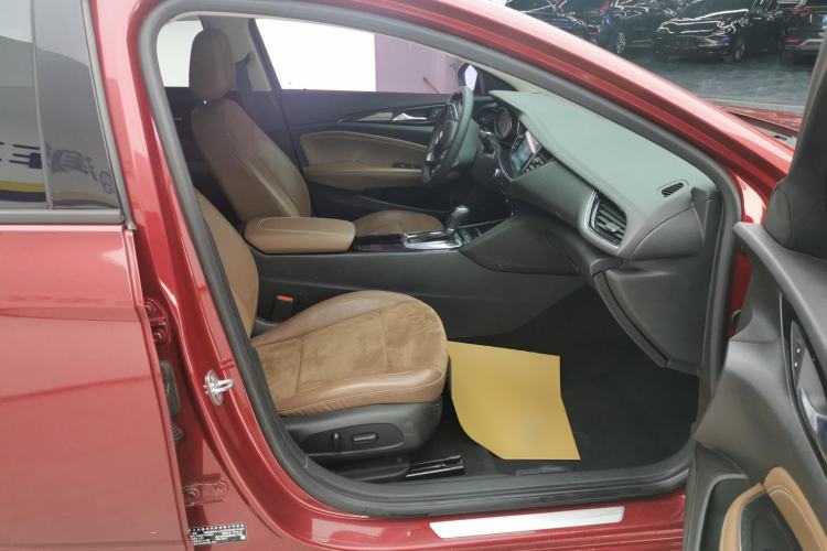 Used Buick Regal 2019 20T Elite Version China VI Standard
