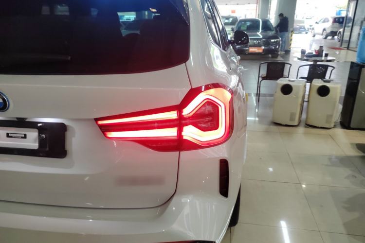 Used BMW iX3 2022 Leading Model
