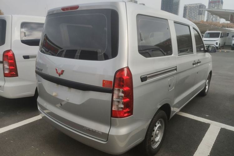 Used Wuling Hongguang V 2022 1.5L Jingqu Edition Electric-Assist LAR
