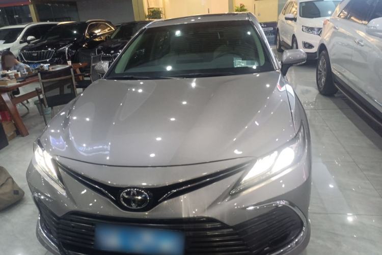 Used Toyota Camry 2021 2.0G Luxury Edition