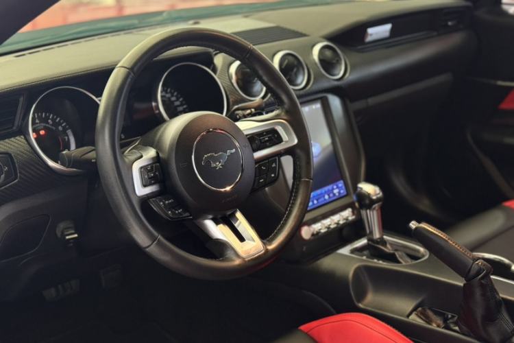 Used Ford Mustang 2018 2.3T Automatic Hardtop Standard Trim U.S. Specification