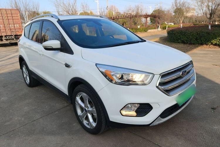 Used Ford Kuga 2018 EcoBoost 180 Two-Wheel-Drive Platinum Edition