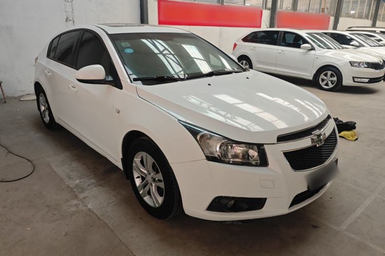 Used Chevrolet Cruze 2013 Hatchback 1.6L Automatic Luxury Model
