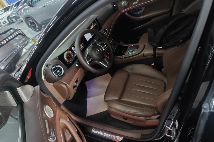 Used Mercedes-Benz E-Class 2019 E 200 L
