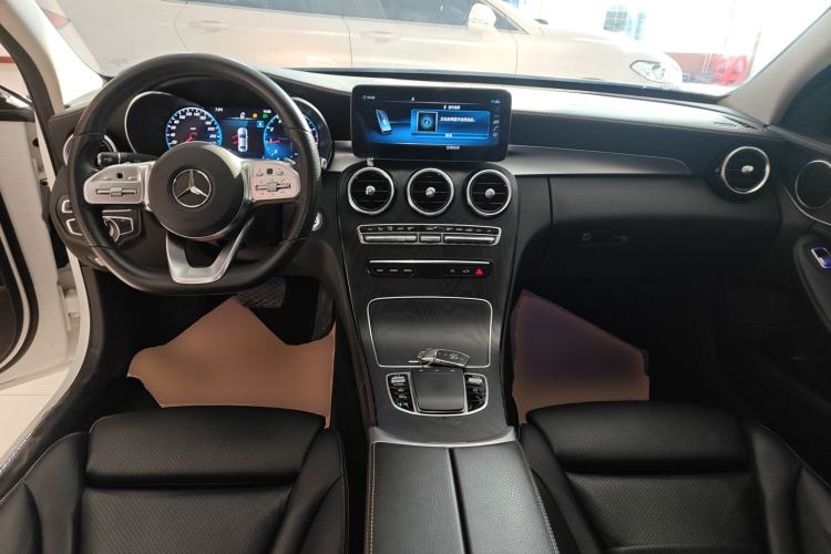 Used Mercedes-Benz C-Class 2020 Restyled C 200 L Fashion Edition Sport Version