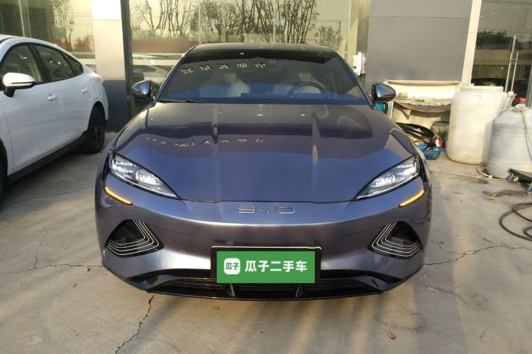 Used BYD Seal 2022 550 km Standard Range Rear-Wheel Drive Prestige Version
