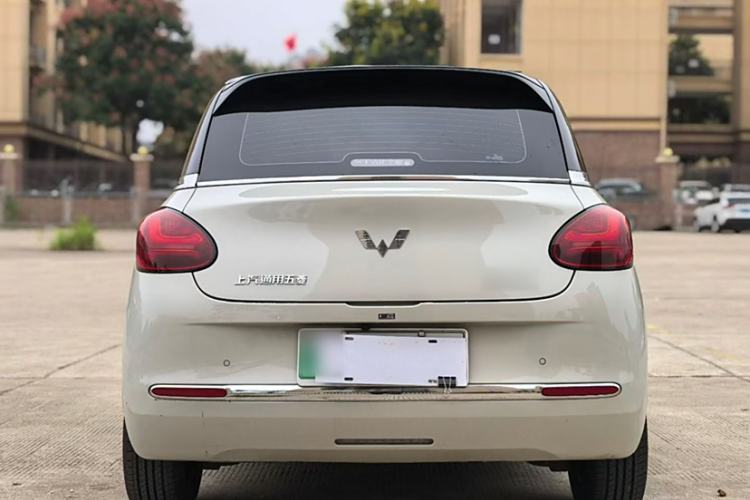 Used Wuling Bingo 2023 333 km Lingxi Connected+ Version
