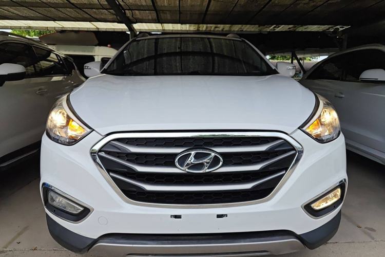 Used Hyundai ix35 2015 2.0L Automatic 2WD Smart Type China IV
