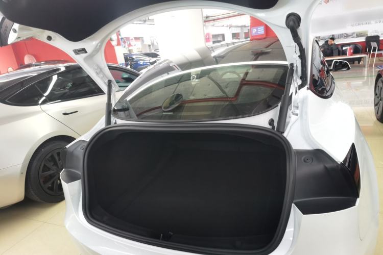 Used Tesla Model 3 2023 Long-Range All-Wheel-Drive Version