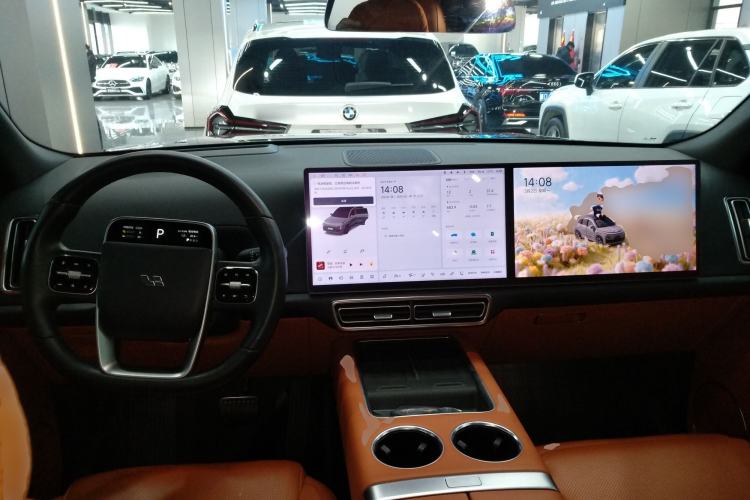 Used Li Auto L8 2023 Pro Model
