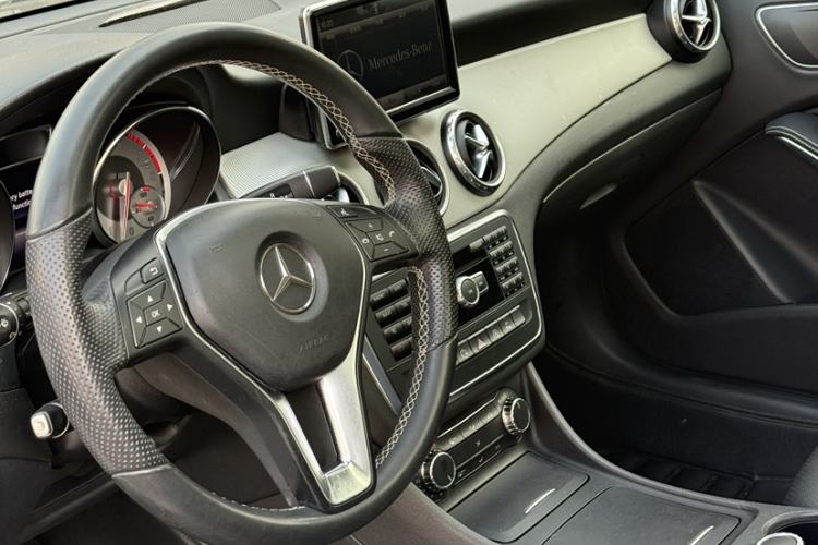 Used Mercedes-Benz GLA 2015 GLA 200 Sport Edition