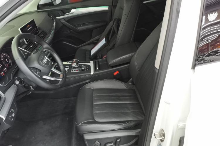 Used Audi Q5L 2020 Updated 40 TFSI Prestige Fashion Edition
