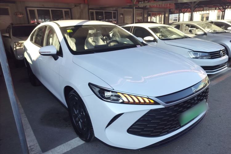 Used BYD Qin PLUS 2025 DM-i Smart Drive 55KM Leading Model