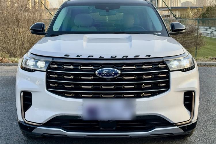 Used Ford Explorer 2023 EcoBoost 285 Four-Wheel Drive Red Gold Edition 6 Seats
