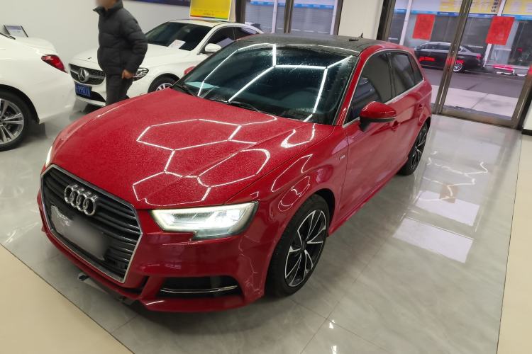 Used Audi A3 2019 Sportback 35 TFSI Fashion Edition China V