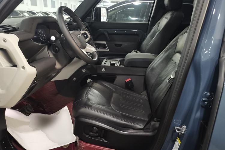 Used Land Rover Defender 2020 110 P400 SE
