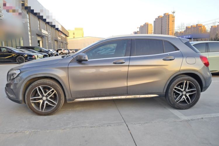 Used Mercedes-Benz GLA 2015 GLA 200 Fashion Model