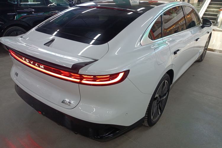 Used VOYAH PASSION 2023 Four-Wheel Drive Long-Range Version
