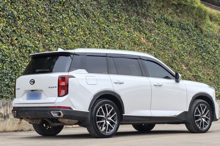 Used GAC Trumpchi GS8 2022 Flagship Series 2.0 TGDI Four-Wheel Drive Luxury Smart Connectivity Version (7 Seats)
