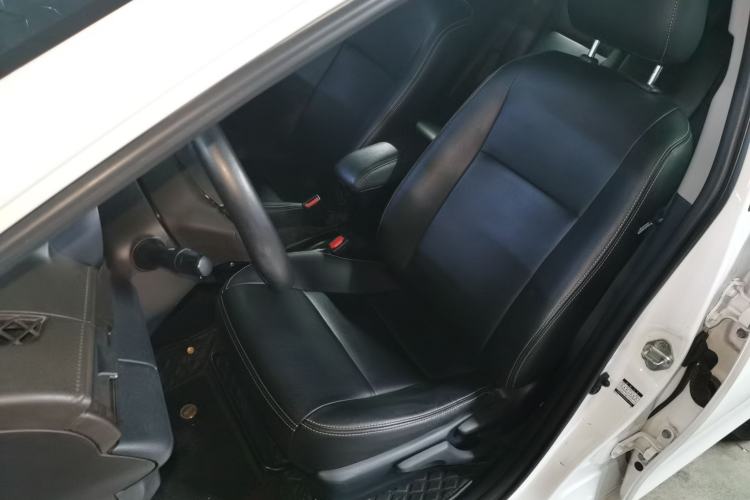 Used Toyota YARiS L 2015 1.5E Automatic Charm Edition
