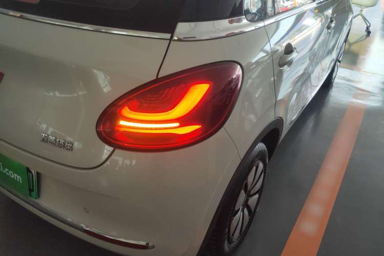 Used Wuling Bingo 2023 333 km Lingxi Connected Version
