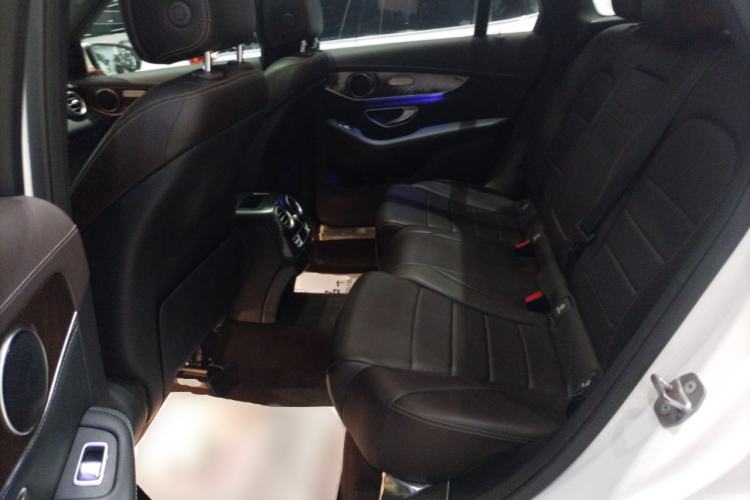 Used Mercedes-Benz GLC 2020 Facelift GLC 300 L 4MATIC Dynamic Edition