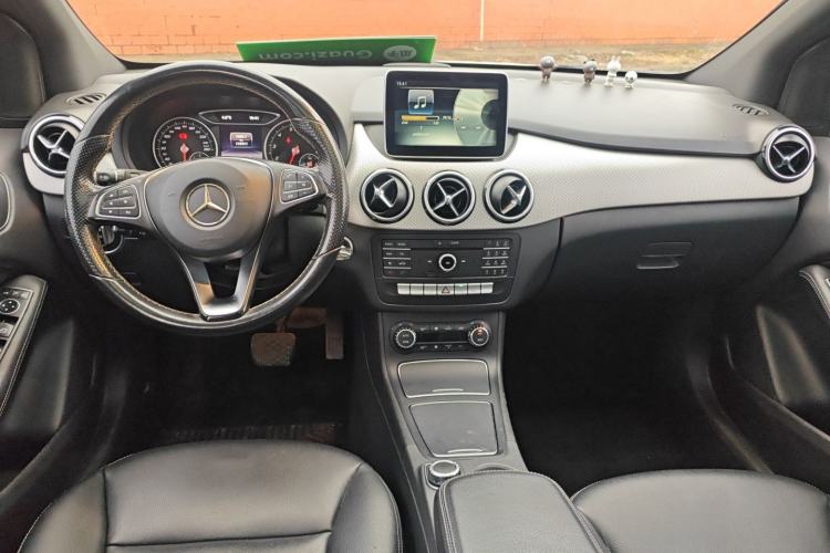 Used Mercedes-Benz B-Class 2015 B 200 Luxury Model