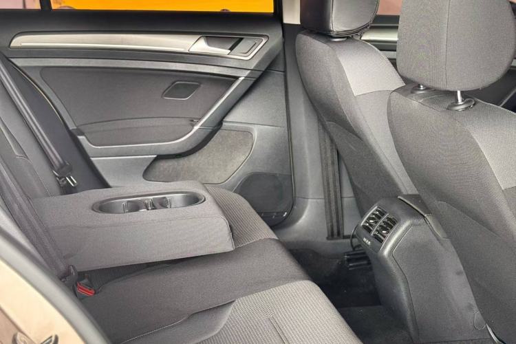 Used Volkswagen Golf 2014 1.4TSI Automatic Comfort Model
