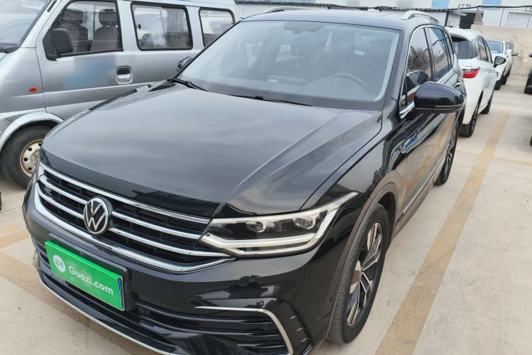 Used Volkswagen Tiguan L 2022 380TSI Automatic All-Wheel Drive R-Line Enhanced Comfort 7-Seater