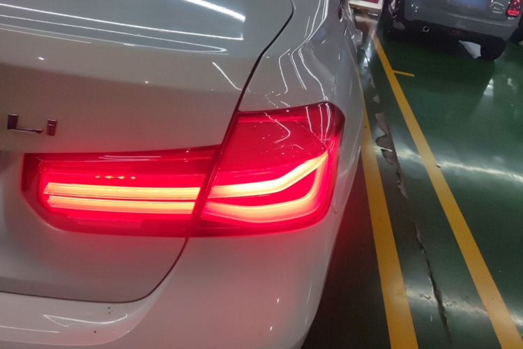 Used BMW 3 Series 2018 320Li Leading Model M Sport Package
