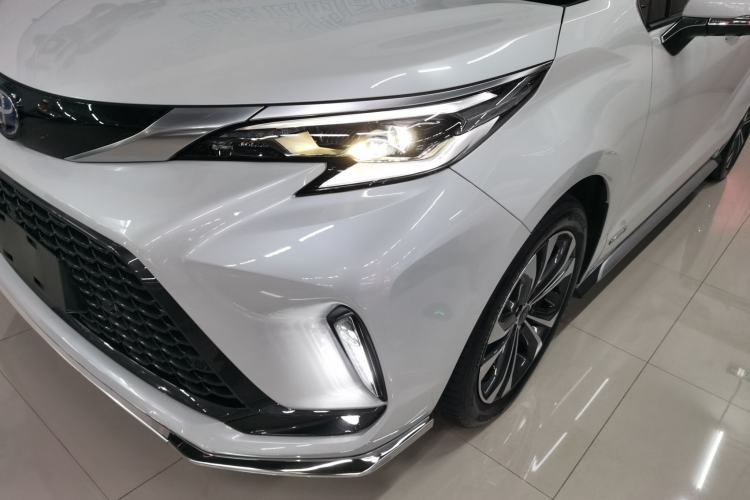 Used Toyota Granvia 2023 2.5L Hybrid Prestige PLUS Edition