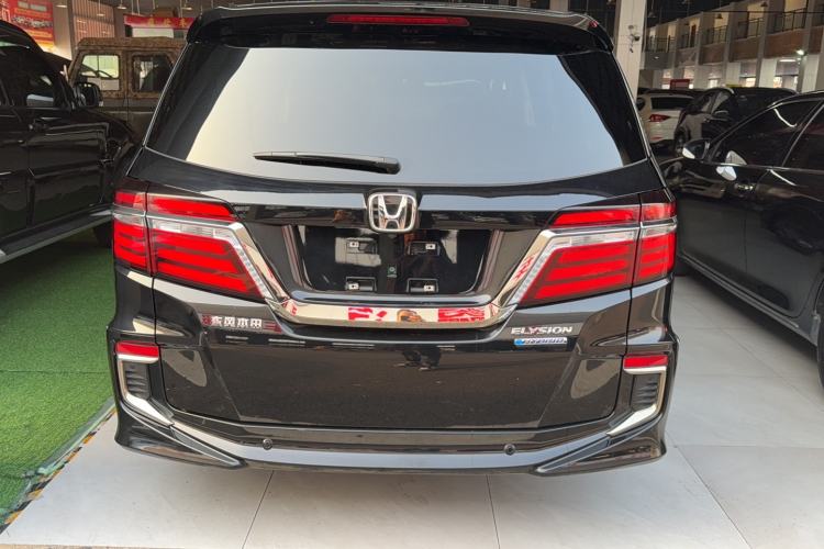 Used Honda Elysion 2019 2.0L Hybrid Supreme Edition

