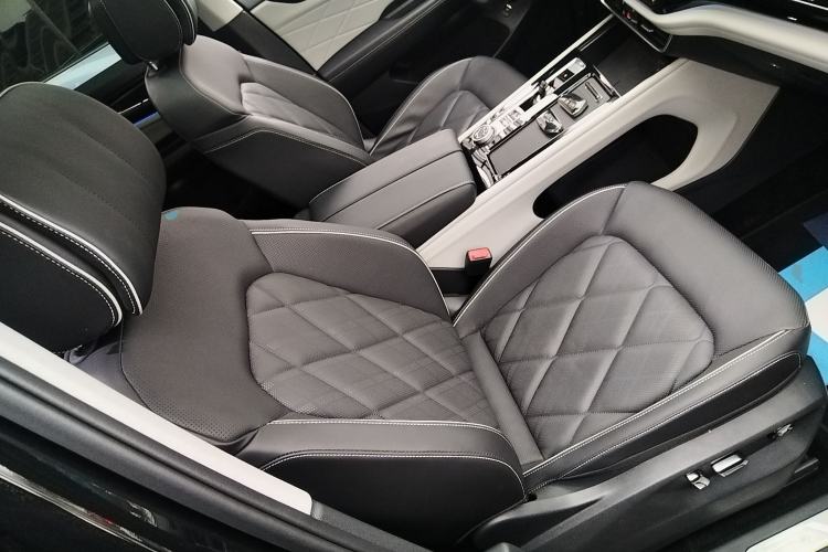 Used Volkswagen Teramont 2024 380TSI Four-Wheel Drive Longxiang Edition
