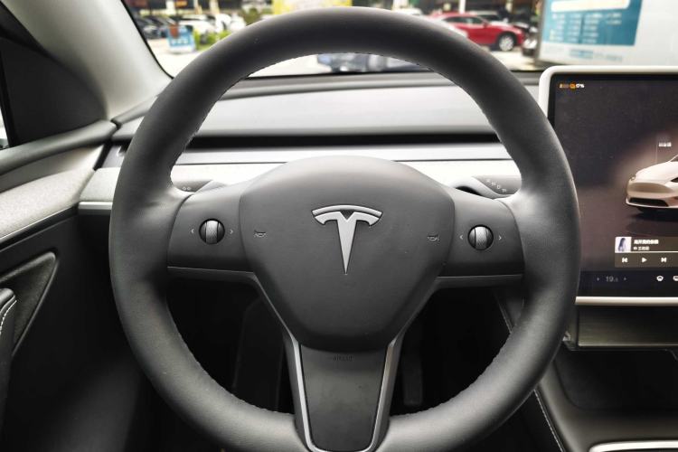 Used Tesla Model Y 2024 Rear-Wheel-Drive Version