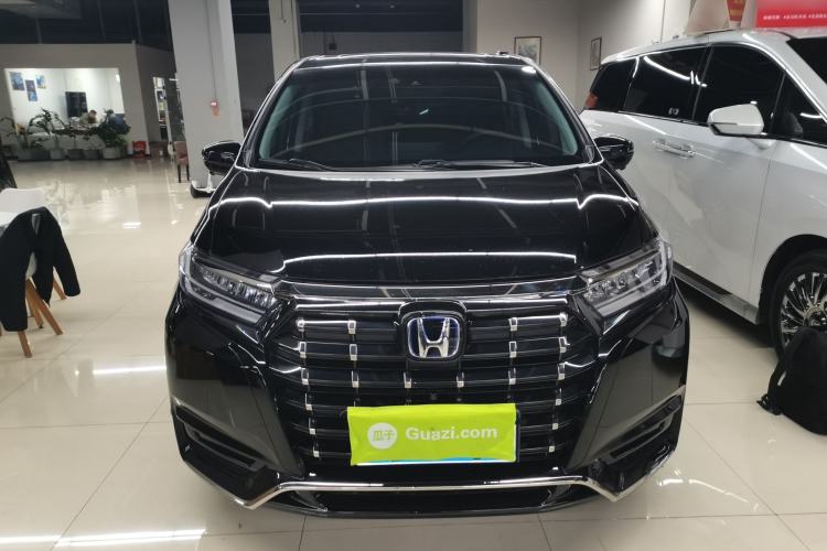 Used Honda Elysion 2022 2.0L eHEV Luxury Edition
