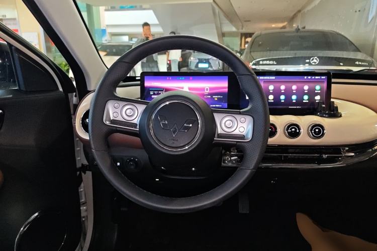 Used Wuling Bingo 2024 333 km Lingxi Connected Version
