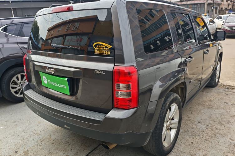 Used  Patriot 2014 2.0L Sport Enhanced Edition
