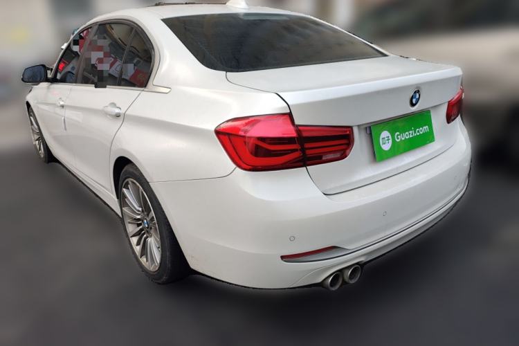 TDK.VehicleDetails.img