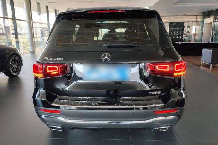 Used Mercedes-Benz GLB 2023 Refresh GLB 200 Fashion Edition
