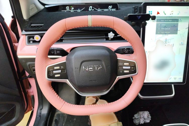 Used NETA V 2022 Chao 400 Lite Pink Custom Edition