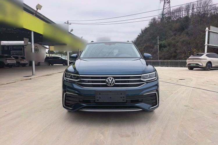 Used Volkswagen Tiguan L 2022 330TSI Automatic Two-Wheel Drive R-Line Enhanced Edition
