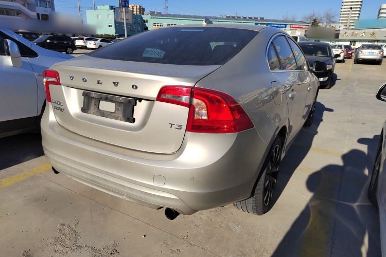 Used Volvo S60 2018 S60L T3 Smart Progress Edition
