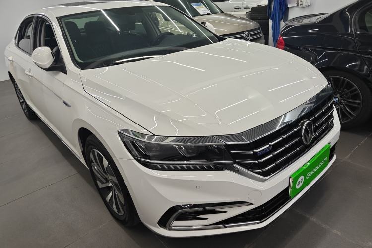 Used Volkswagen Passat New Energy 2020 430 PHEV Hybrid Luxury Edition China VI Standard
