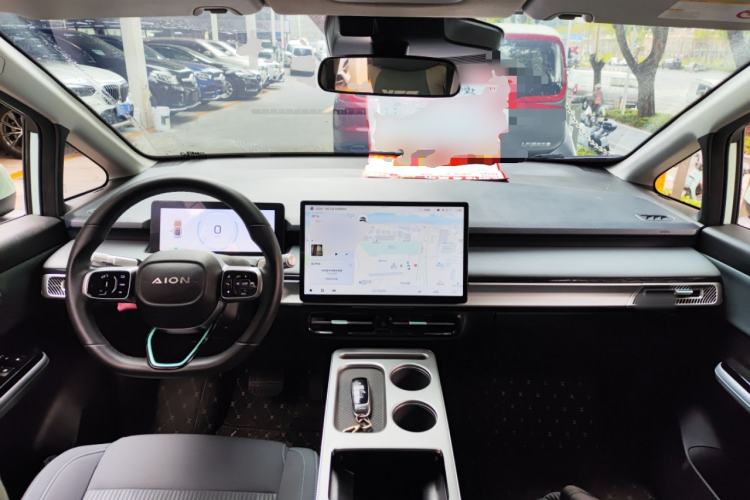 Used AION Y 2023 Younger
