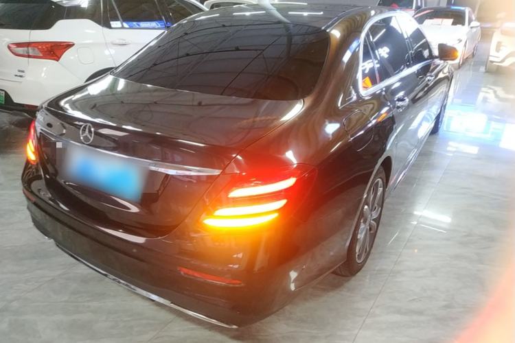 Used Mercedes-Benz E-Class 2020 E 300 L Sporty and Stylish Model
