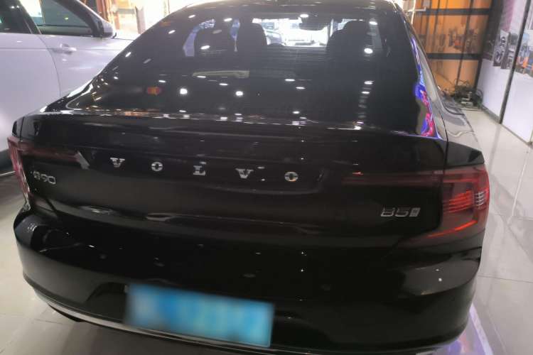 Used Volvo S90 2021 B5 Zhiyi Luxury Edition
