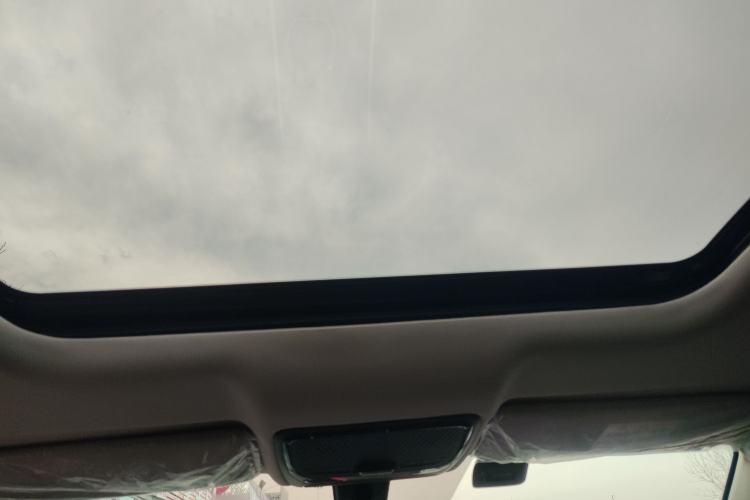 Used JETOUR Dashing 2025 1.5T DCT Youth UP
